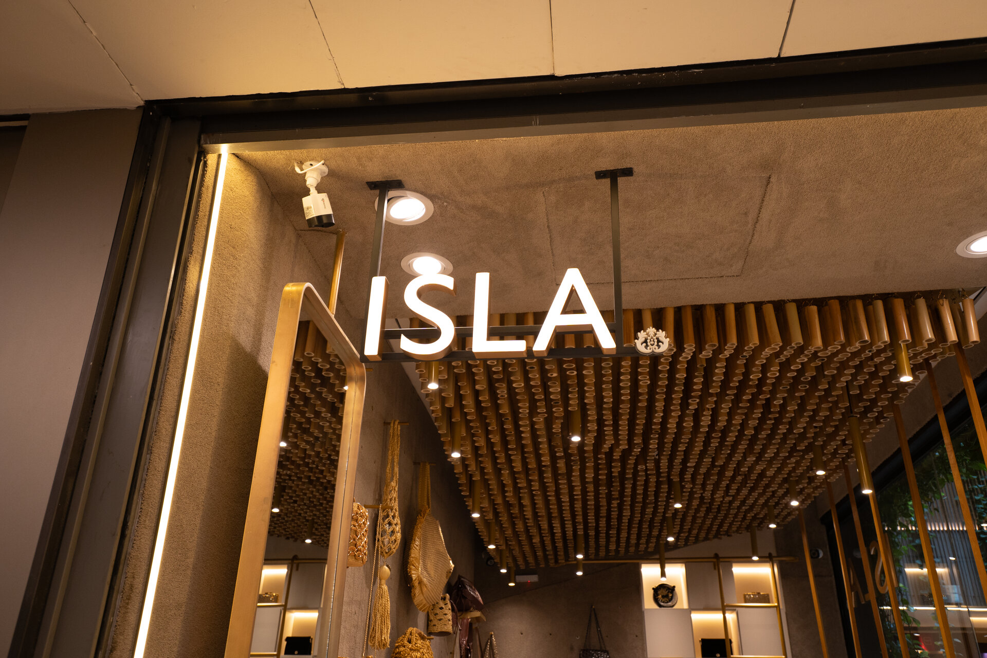 ISLA SHOPPING JARDINS